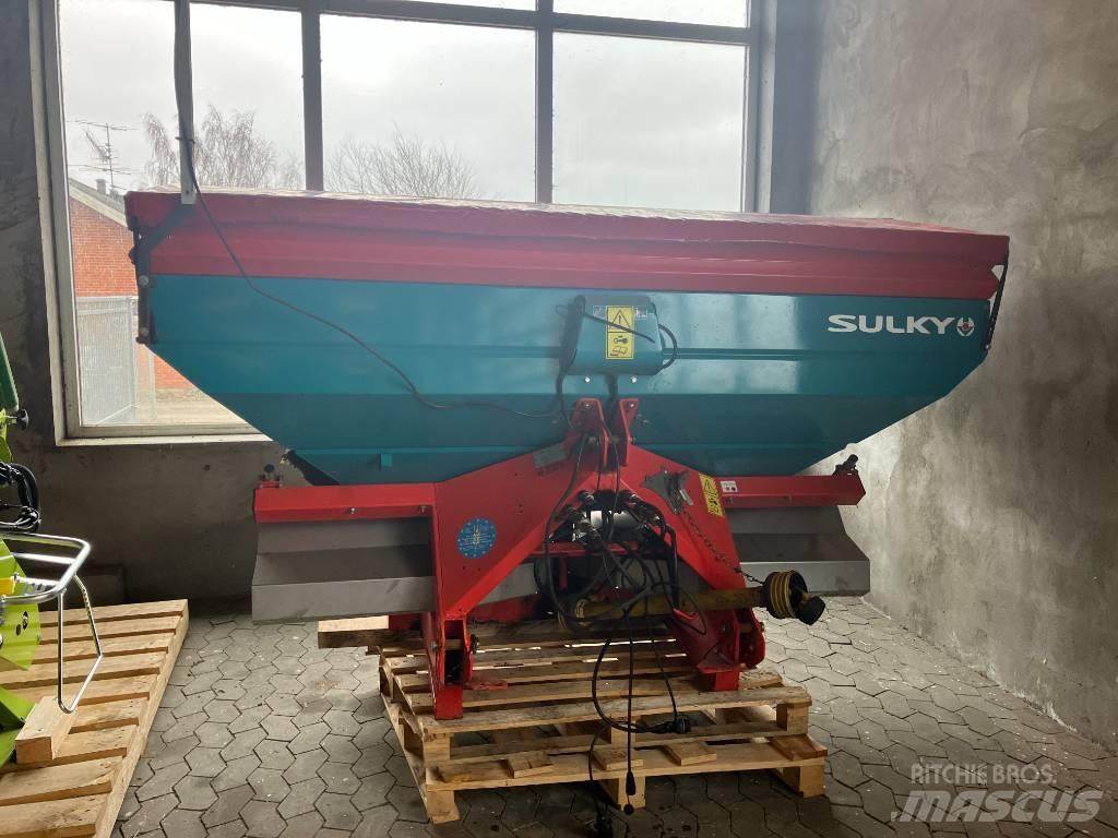 Sulky DPX Împrastierea mineralelor