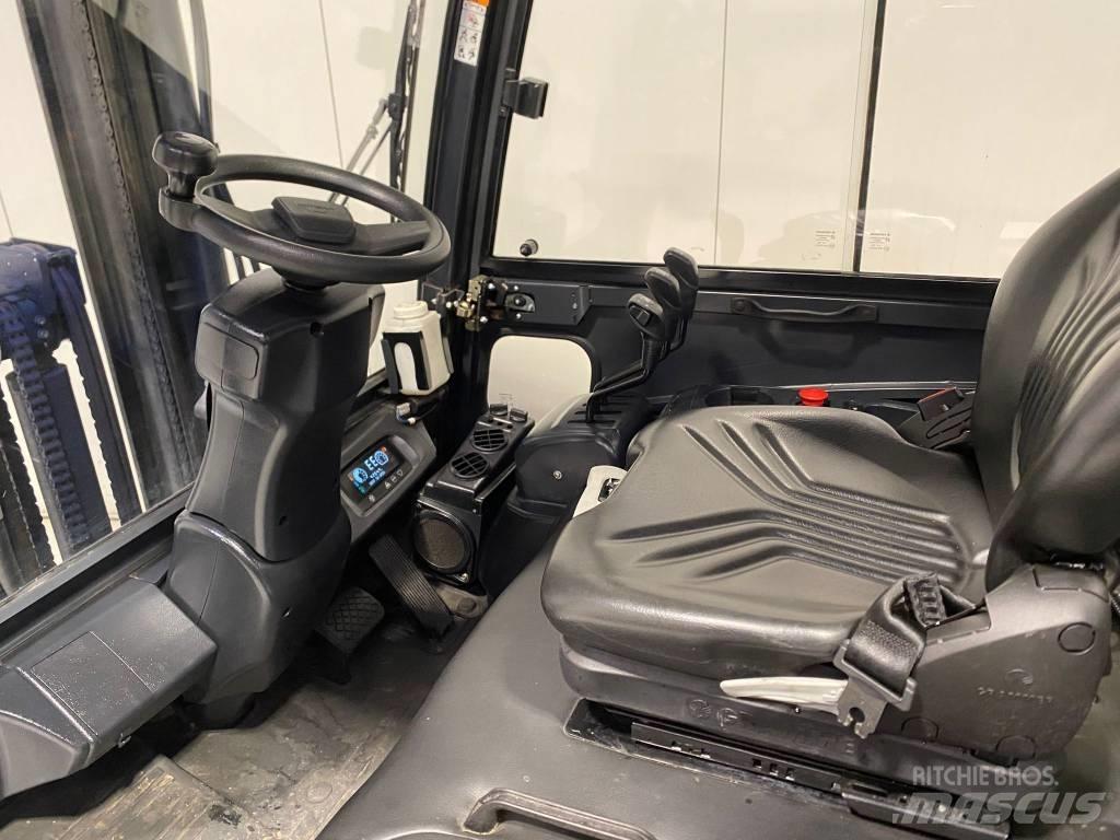 Doosan B25X-7 Stivuitor electric