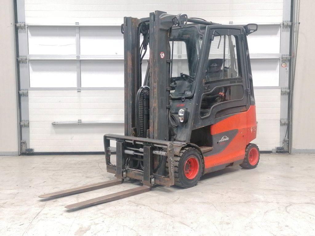 Linde E30H-01/600 Stivuitor electric