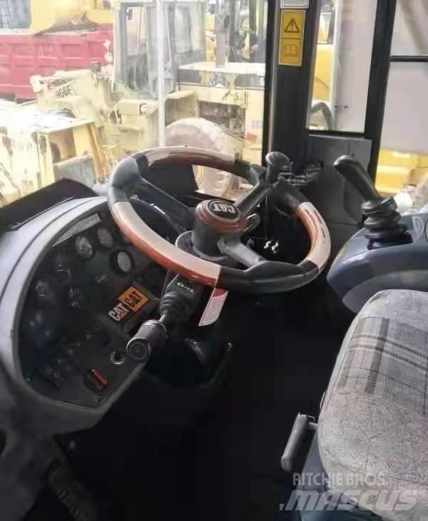 CAT 966 H Incarcator pe pneuri