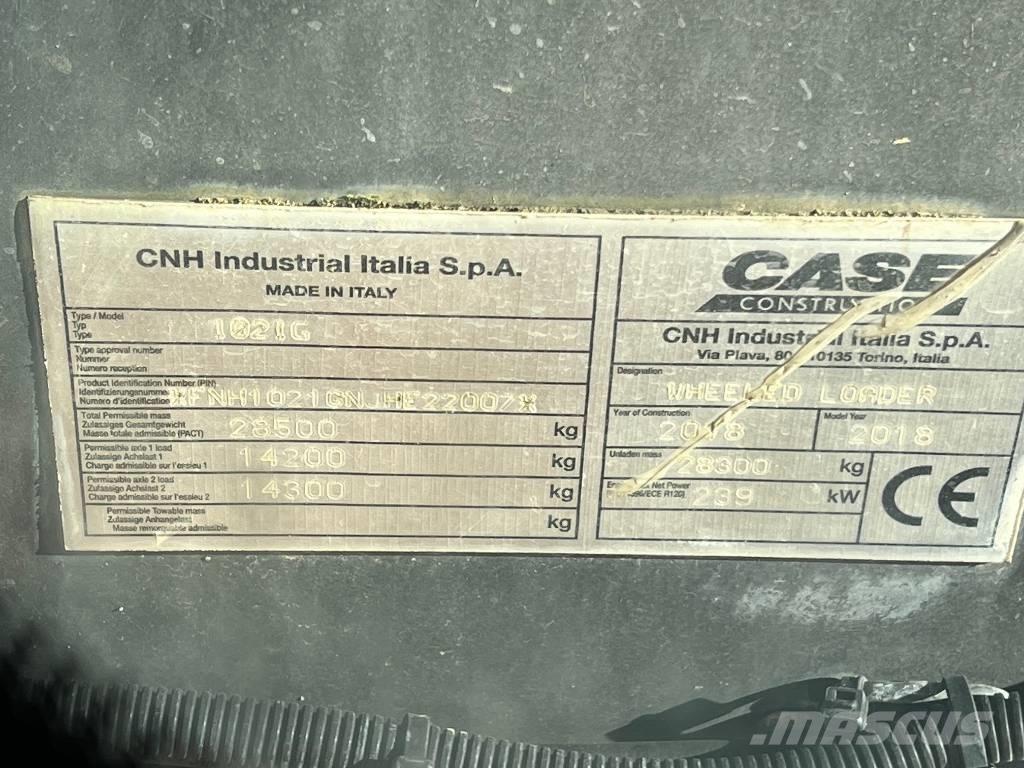 CASE 1021 G Incarcator pe pneuri