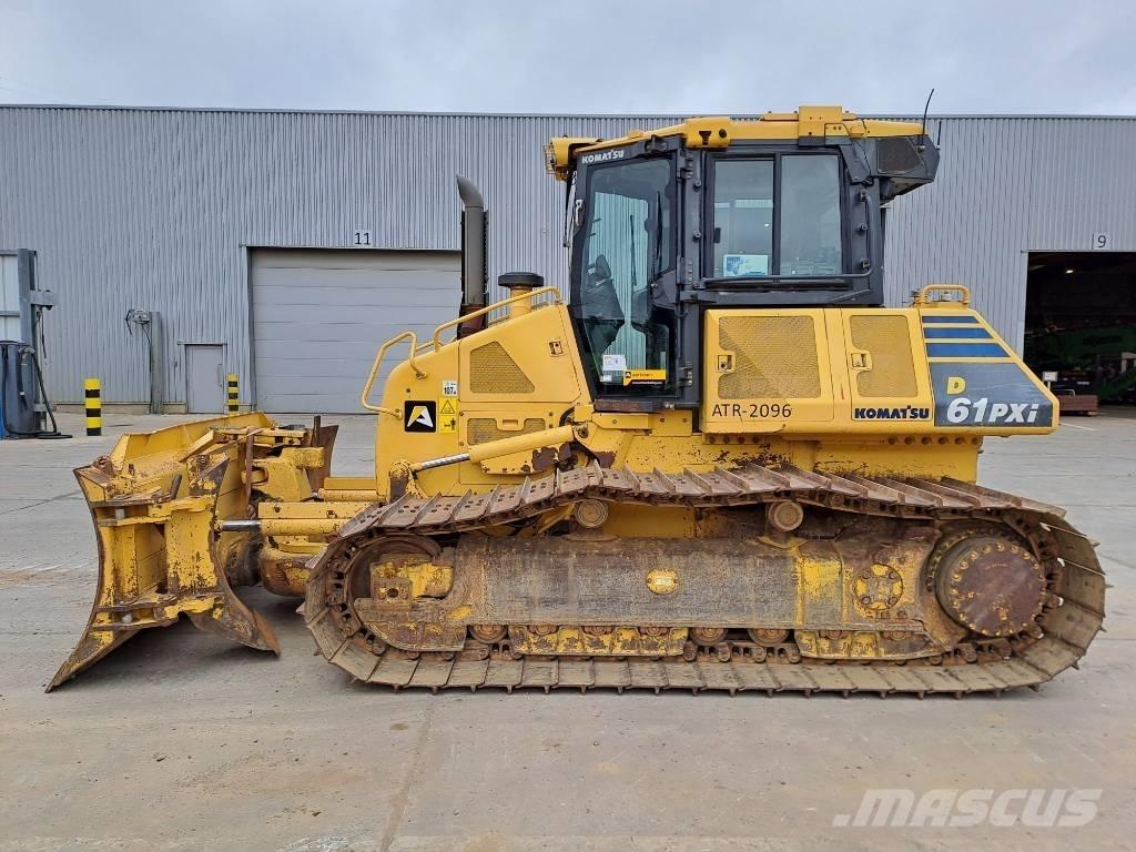 Komatsu D61PXI-23 Buldozere pe senile