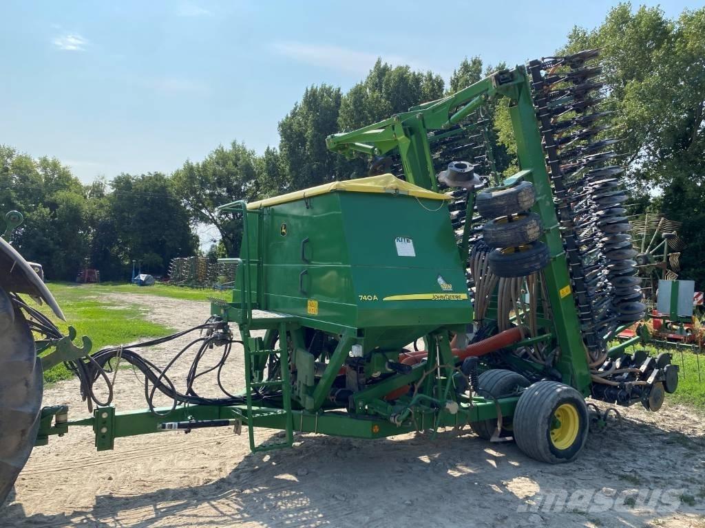 John Deere 740 A Perforatoare