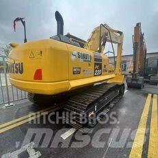 Komatsu PC 220 Excavatoare pe șenile

