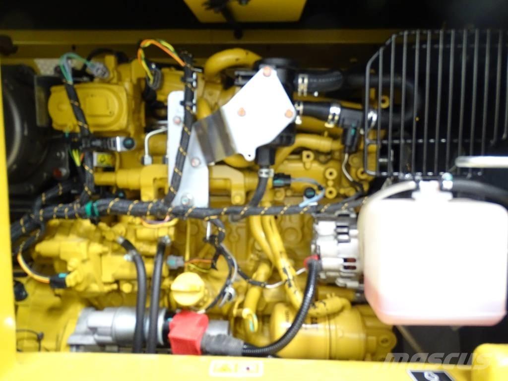 CAT 308 CR Excavatoare 7t - 12t