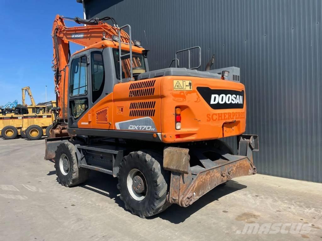 Doosan DX170W-5 Excavatoare cu roti