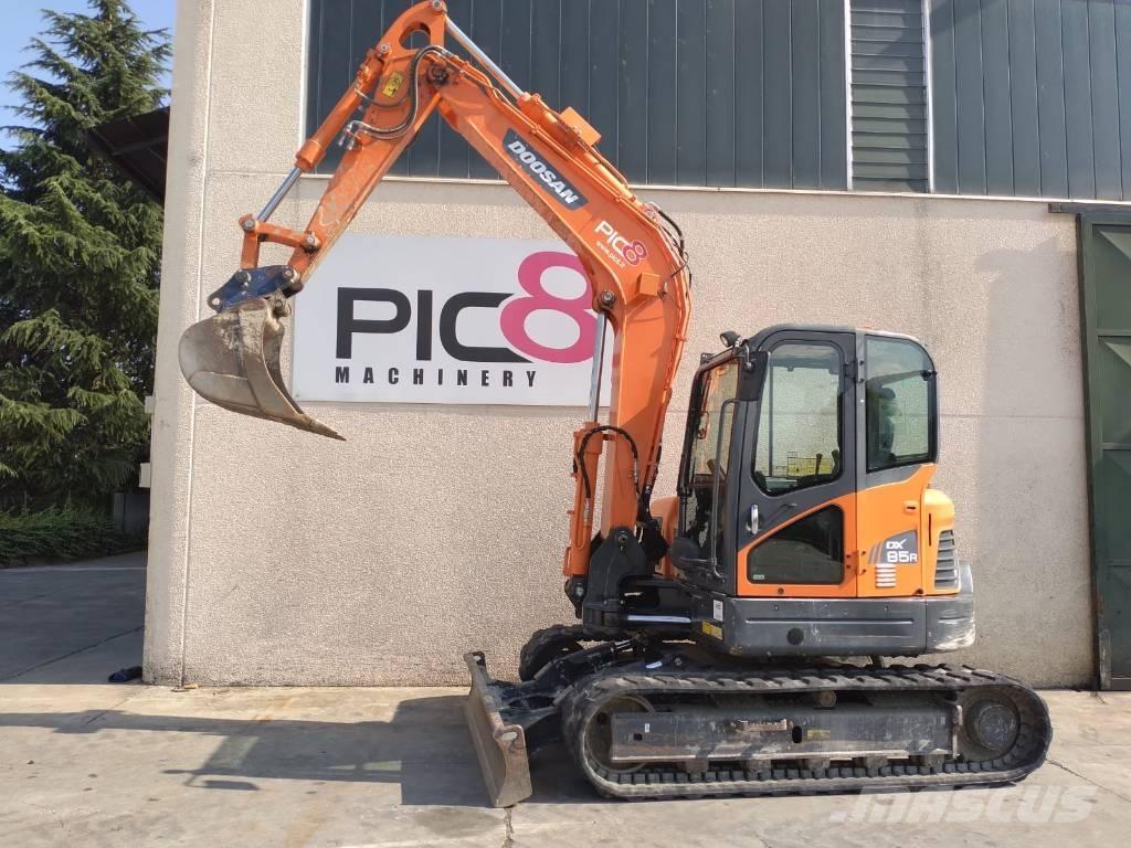 Doosan DX 85 R-3 Excavatoare 7t - 12t