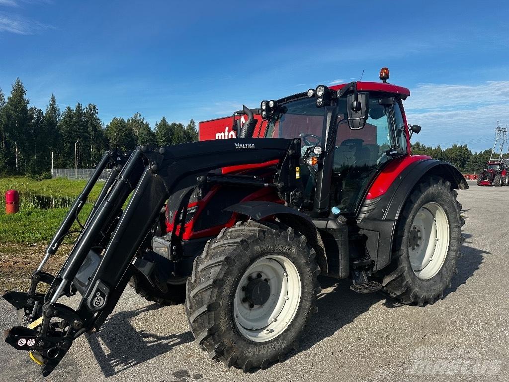Valtra N 114 E Tractoare