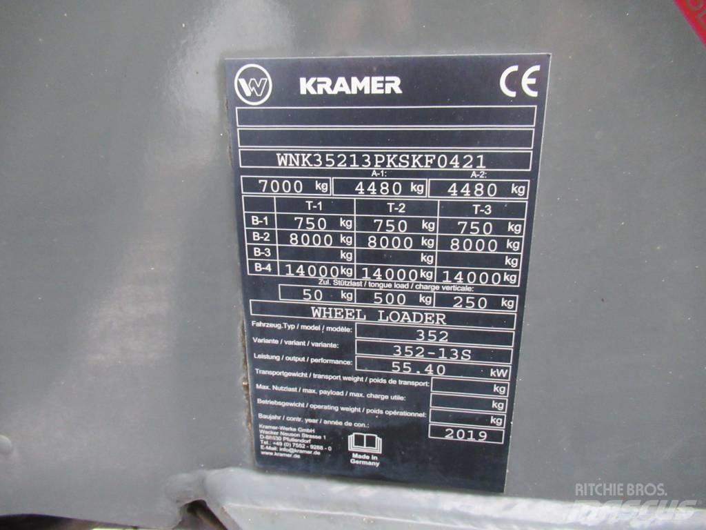 Kramer 8105 Incarcator pe pneuri