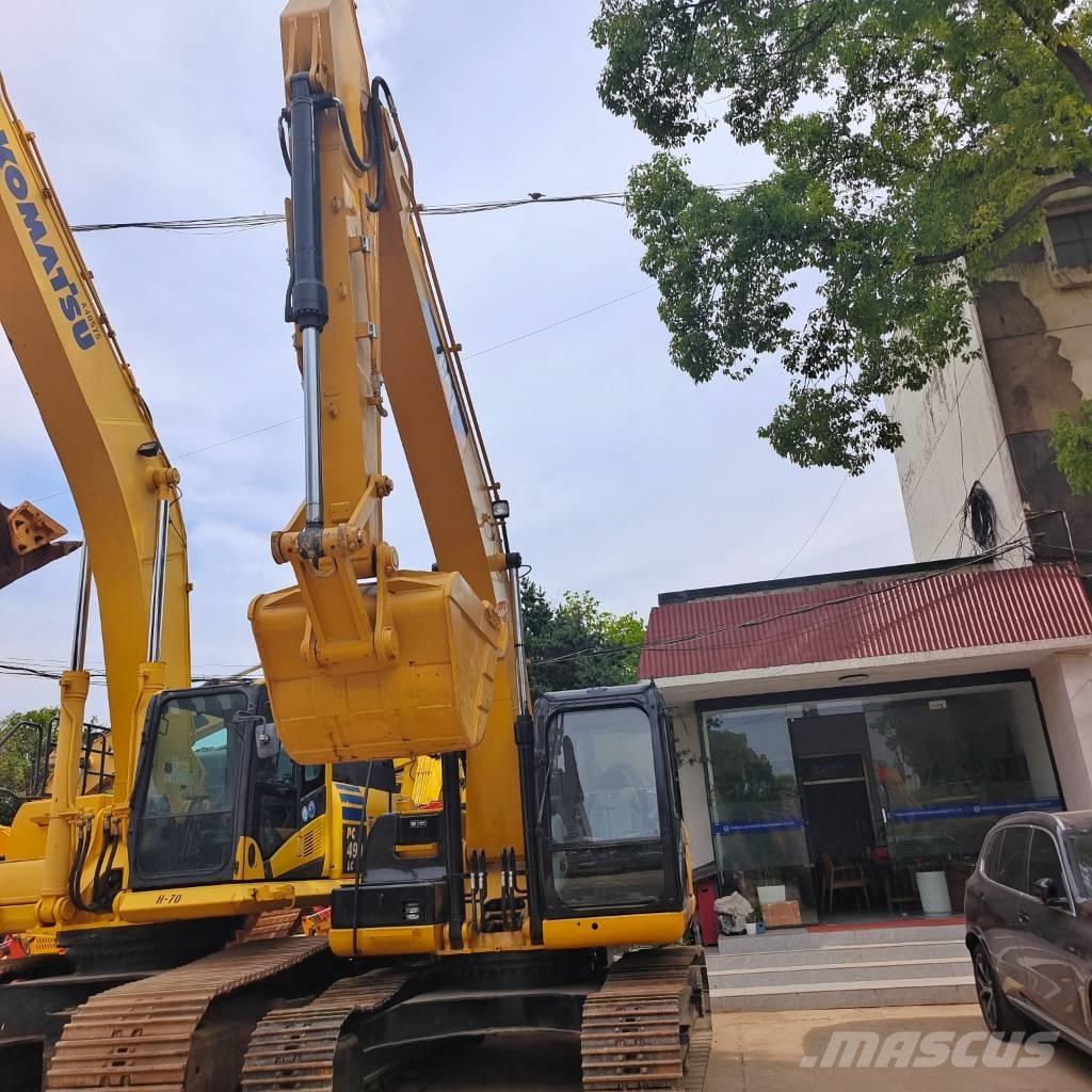 CAT 320D2 Excavatoare pe șenile
