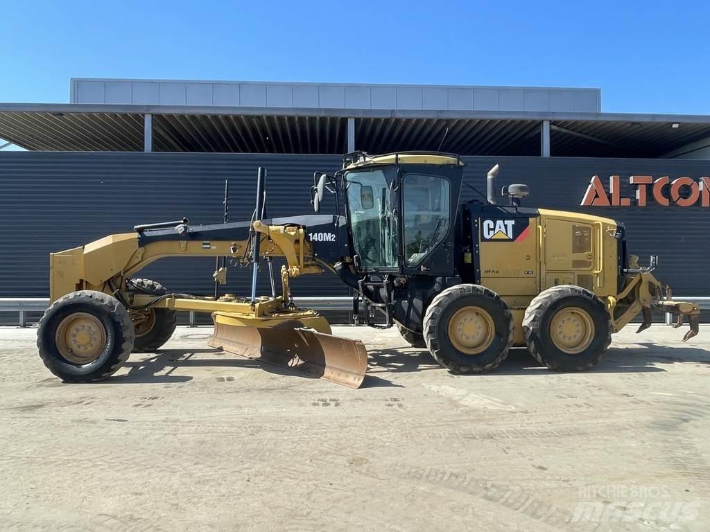 CAT 140 M2 Echipamente de sortare