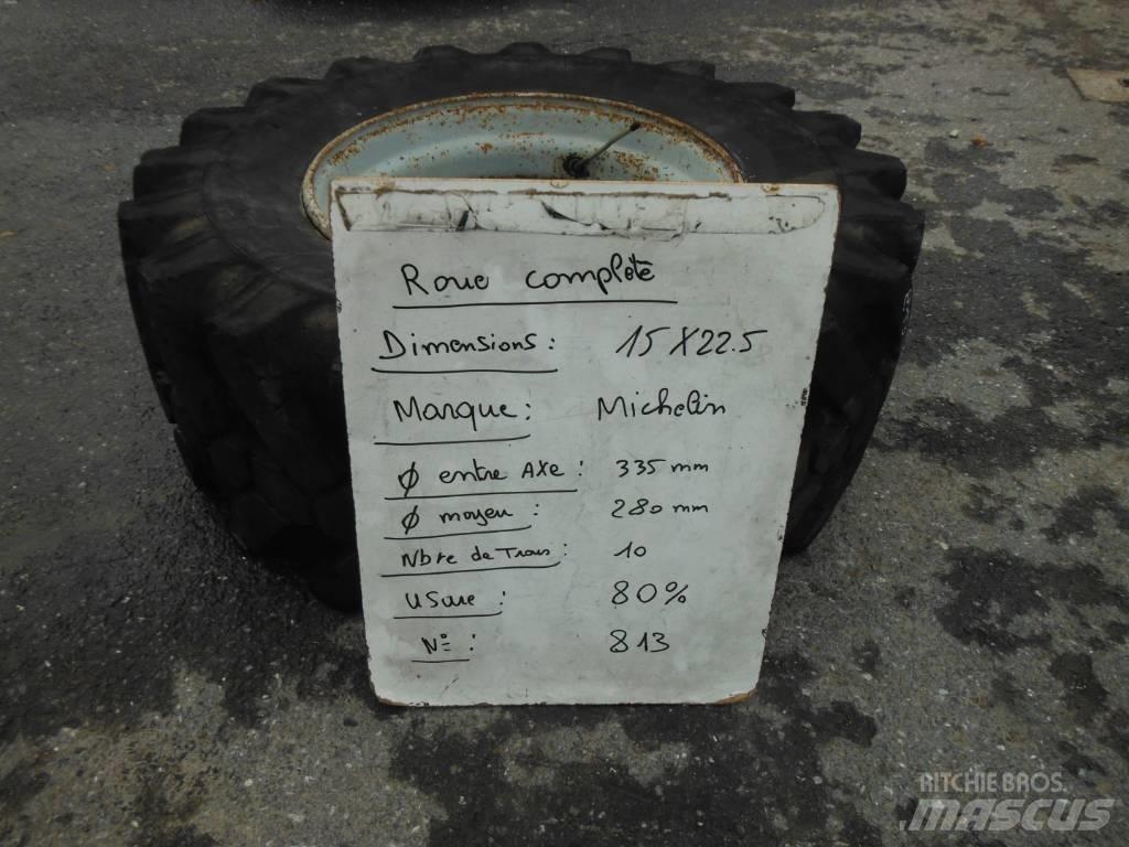 Michelin 15R22.5 Roti