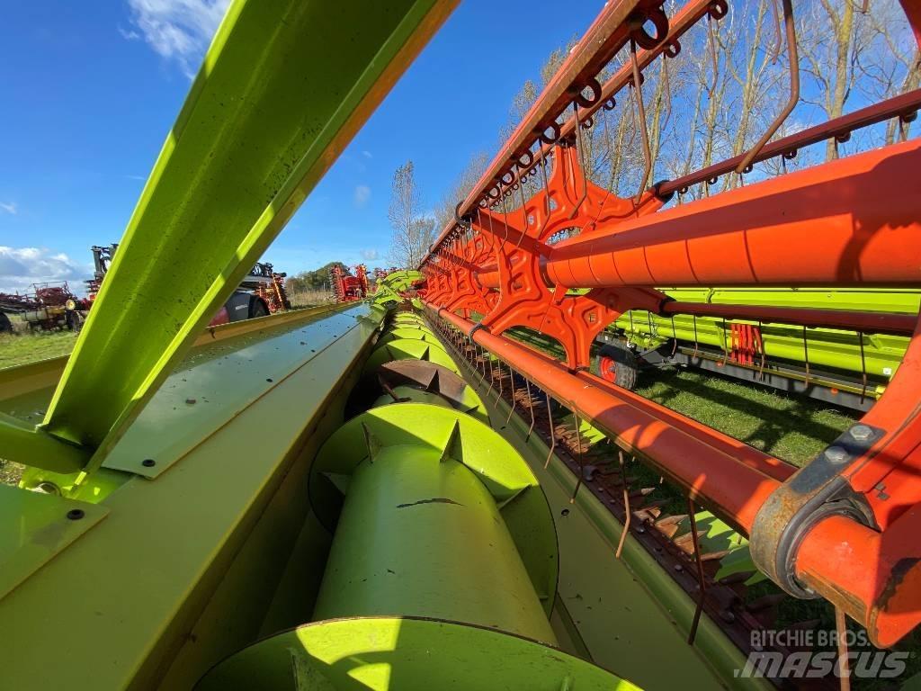 CLAAS Lexion 770 TT Combine de secerat
