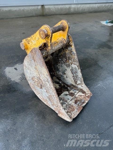 JCB 7-8 TON Excavator