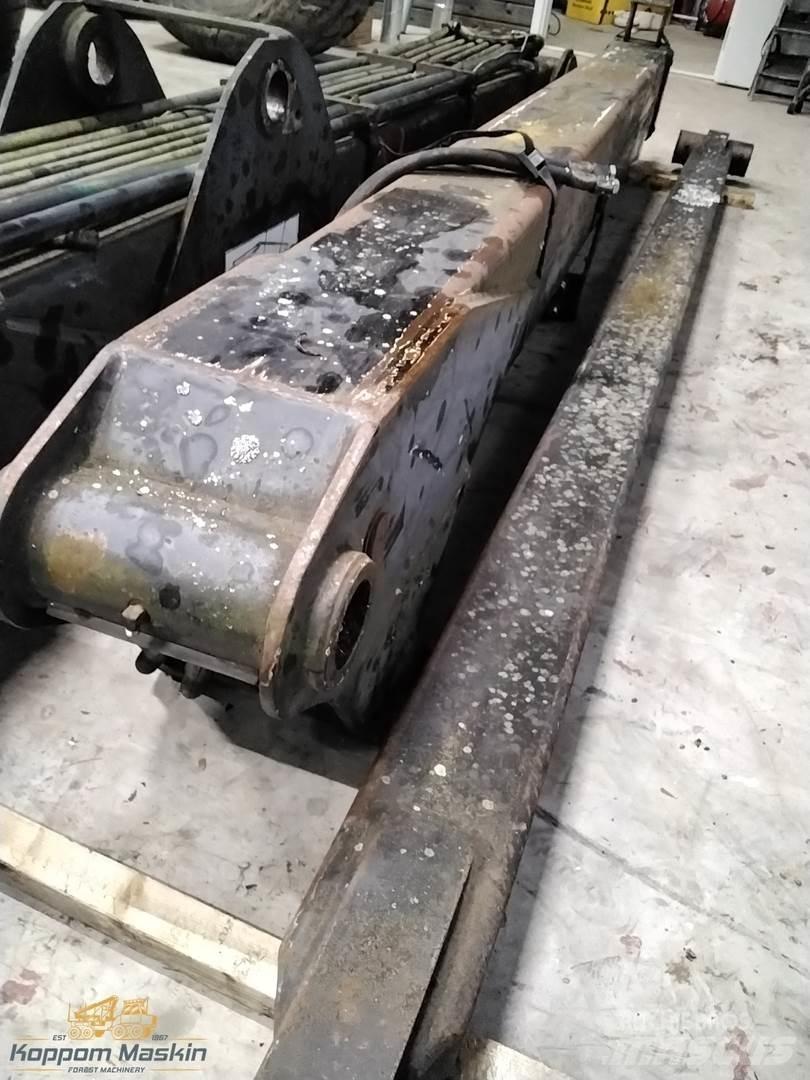 Loglift 200 Macarale pentru culegatoare