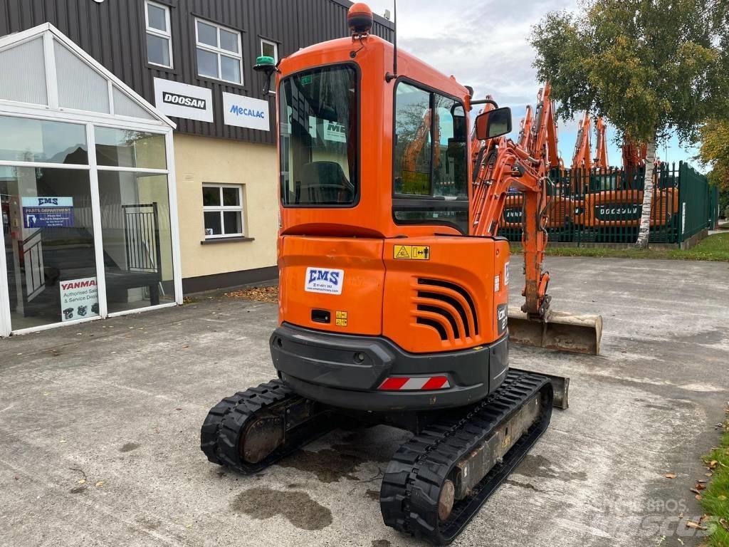 Doosan DX 27 Z Mini excavatoare < 7t