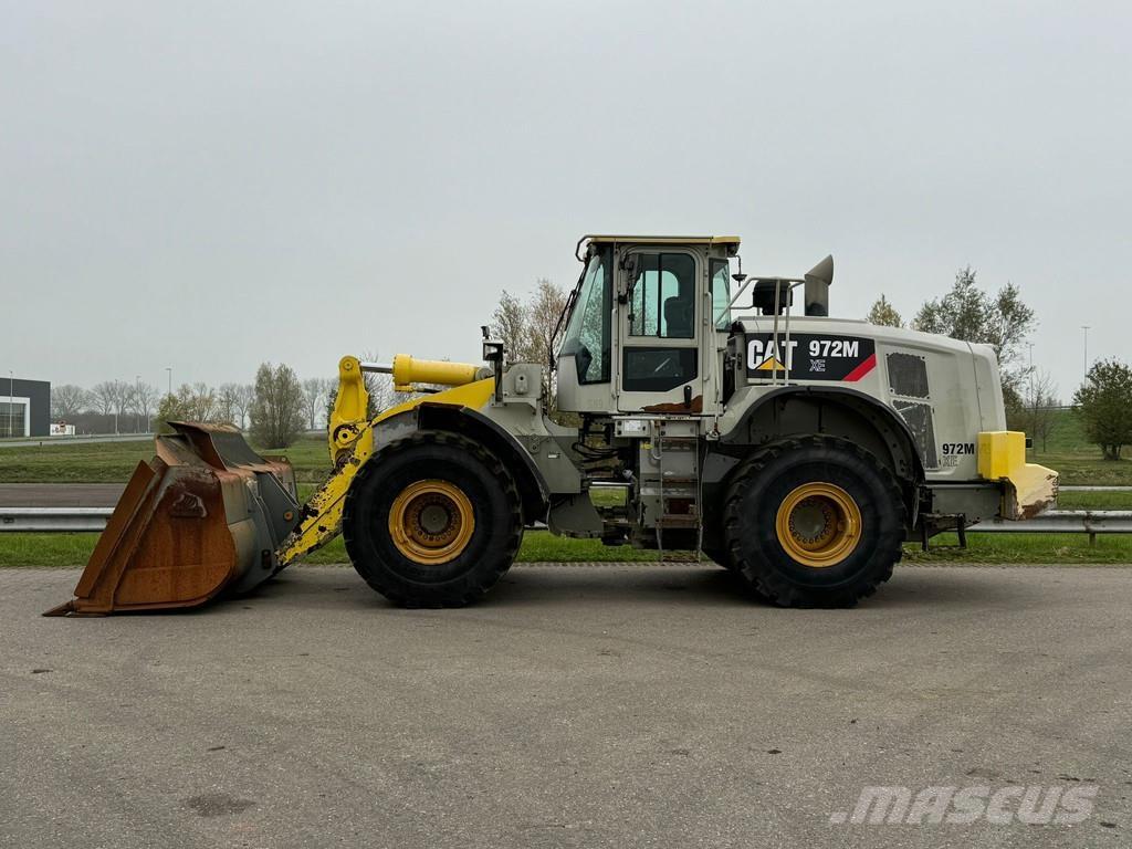 CAT 972M XE Incarcator pe pneuri