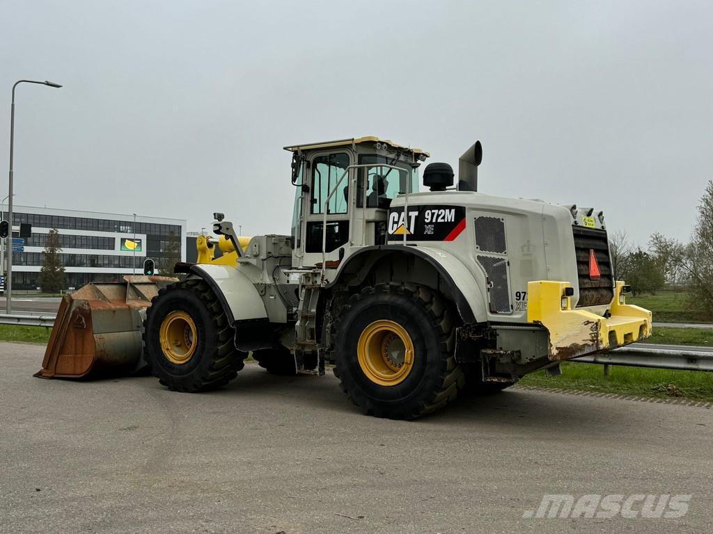 CAT 972M XE Incarcator pe pneuri