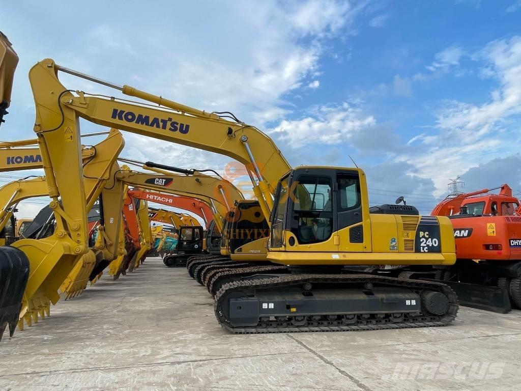 Komatsu PC 240 Excavatoare pe șenile
