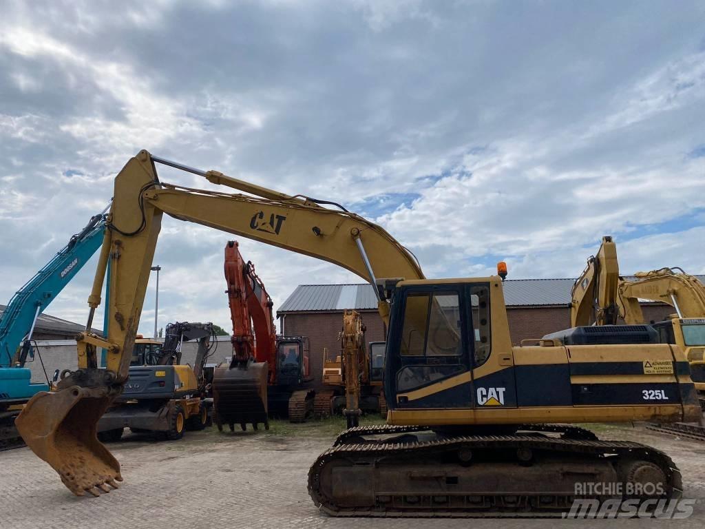CAT 325 L Excavatoare pe șenile
