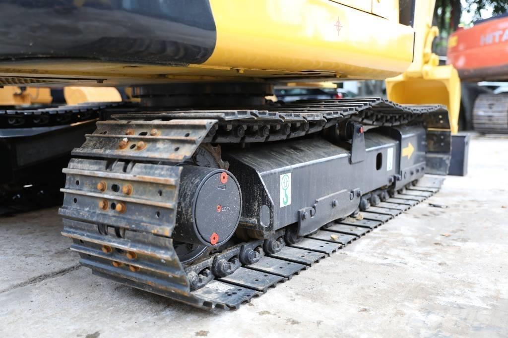 Komatsu PC 56-7 Excavatoare pe șenile

