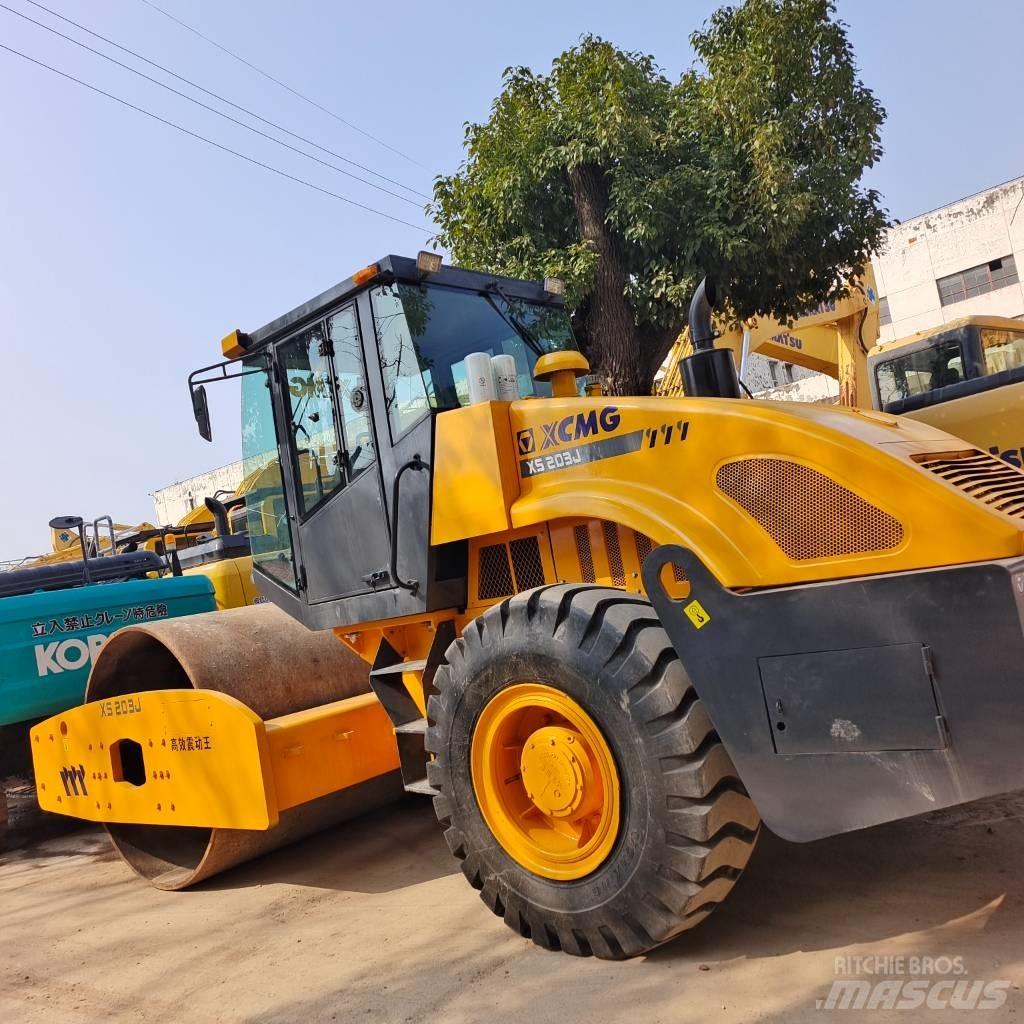 XCMG XS 202J Compactoare monocilindrice