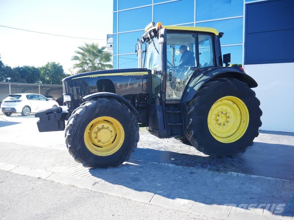 John Deere 6920 Tractoare