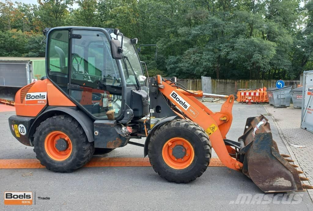Komatsu WA 70-7 Incarcator pe pneuri