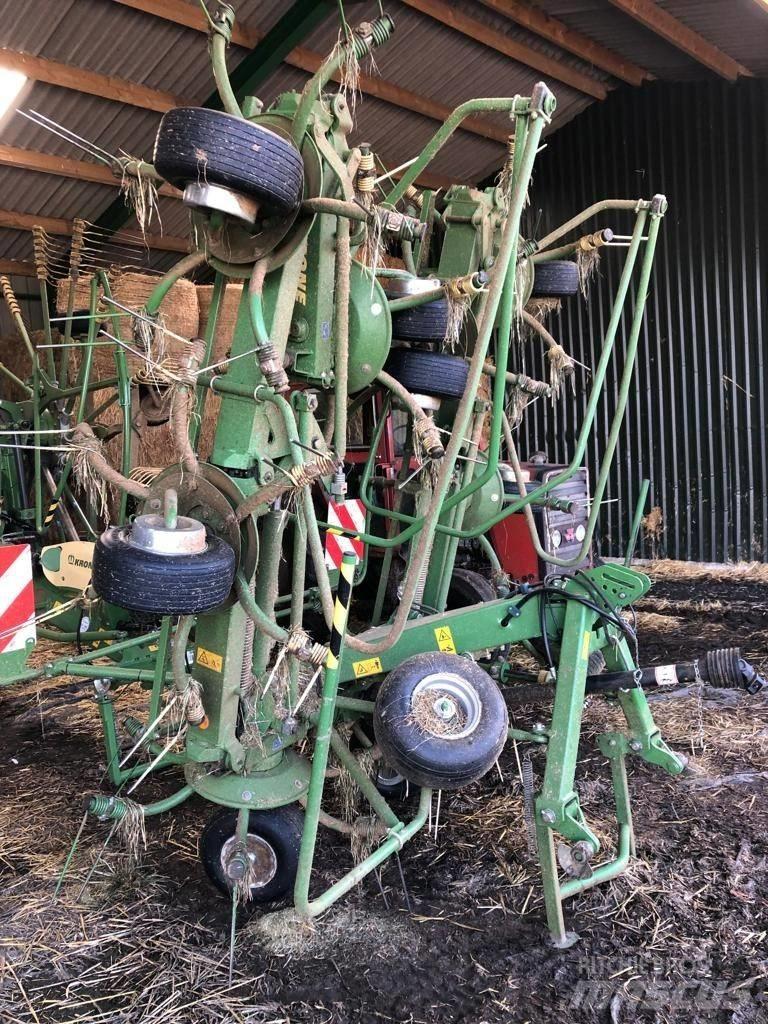 Krone 8.82/8 Tedder Greble