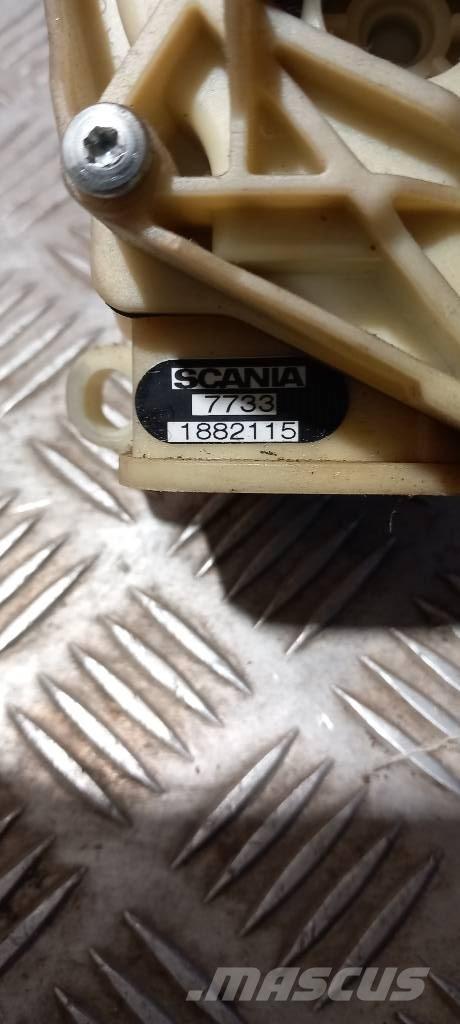 Scania R 440.   1882115 Frane