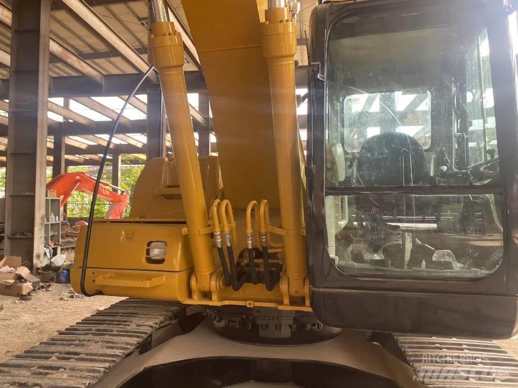 CAT 320 C Excavatoare pe șenile
