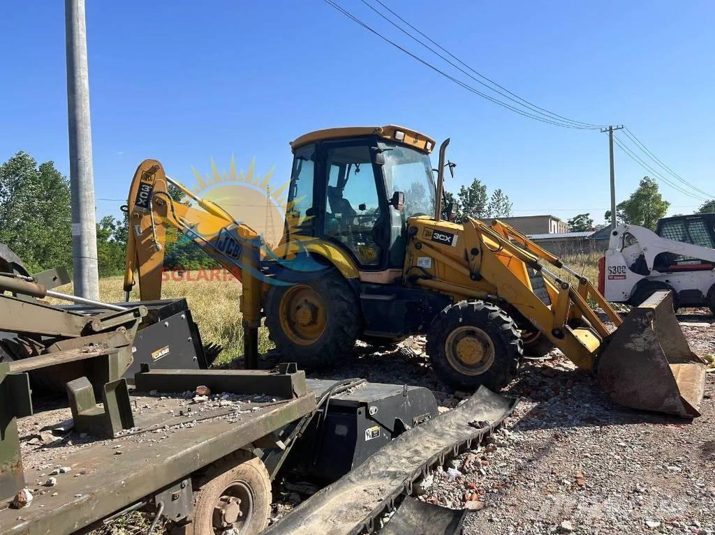 JCB 3 CX Buldoexcavatoare