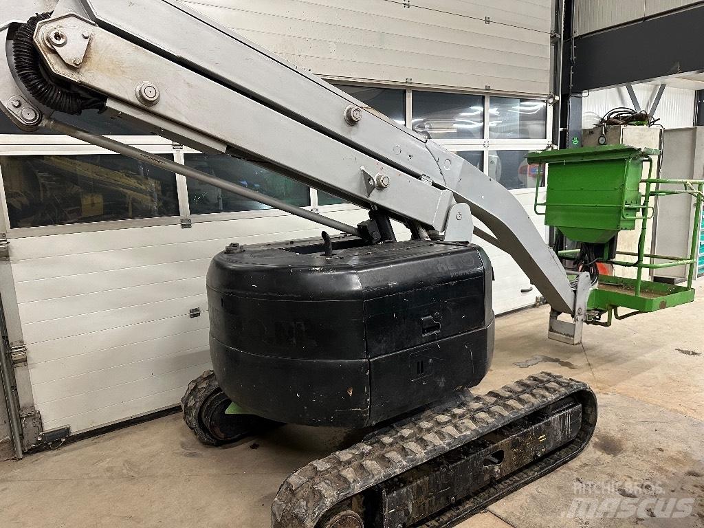 Hitachi HX 64 B Nacele cu brat telescopic