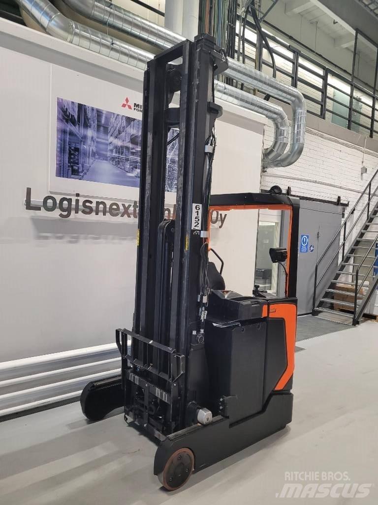 Rocla HXF16 Stivuitor cu catarg retractabil