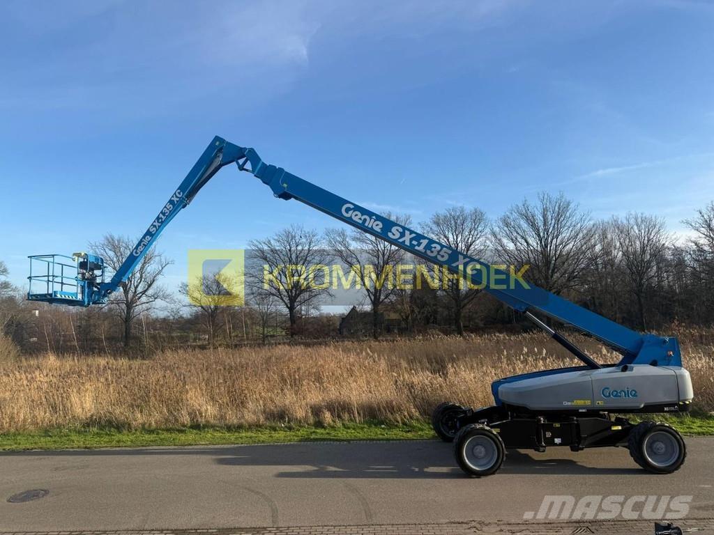 Genie SX 135 XC Nacele cu brat telescopic