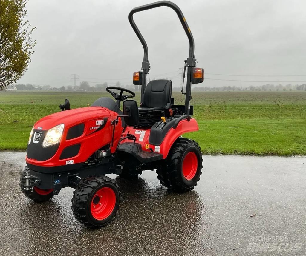 Kioti CS2510 Tractoare