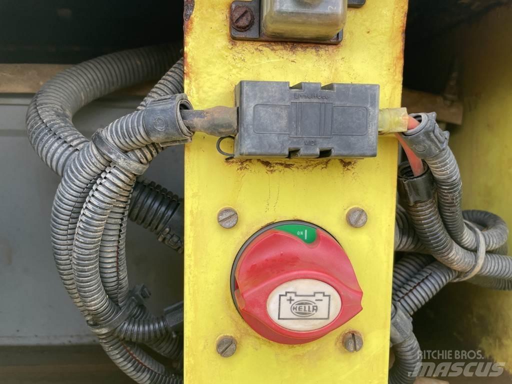 Ammann AP 240 Cilindri compactori cu roti
