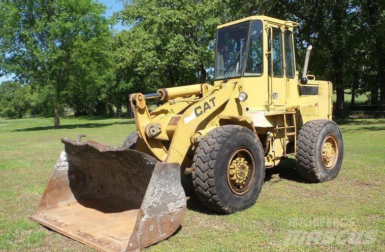 CAT 926 E Incarcator pe pneuri