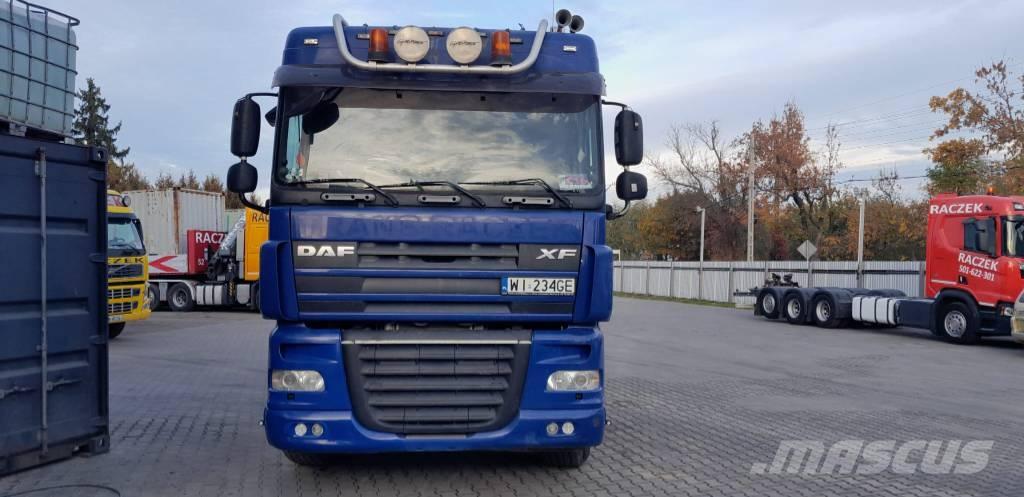 DAF 105 Camioane cu macara