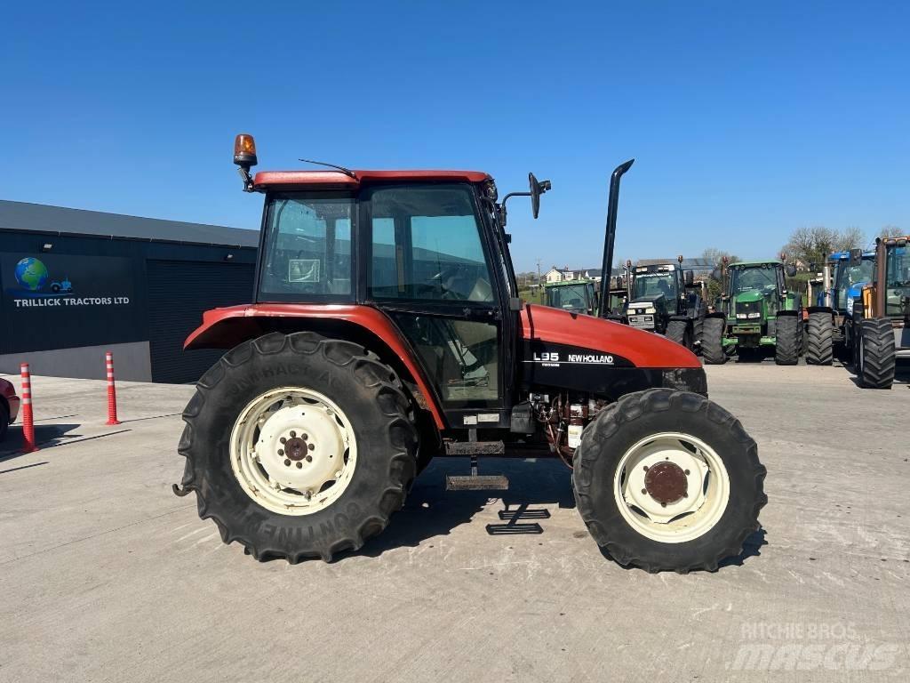 New Holland L 95 Tractoare