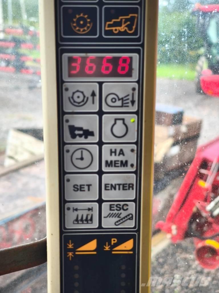 New Holland CS 6080 Combine de secerat