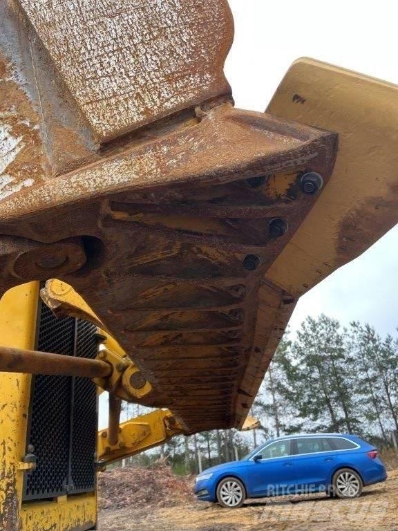 Komatsu D85EX-18 Buldozere pe senile