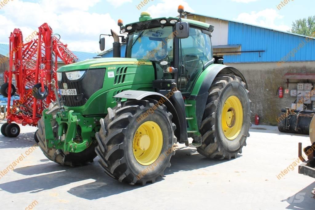 John Deere 6210 R Tractoare