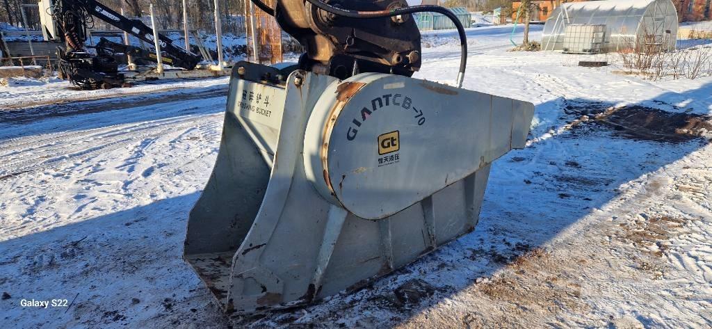 GiANT CB-70 cupe zdrobitoare