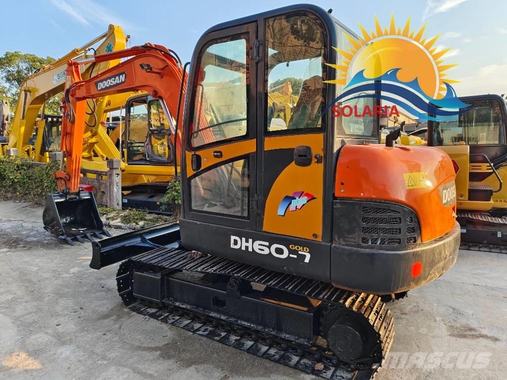 Doosan DH 60-7 Mini excavatoare < 7t