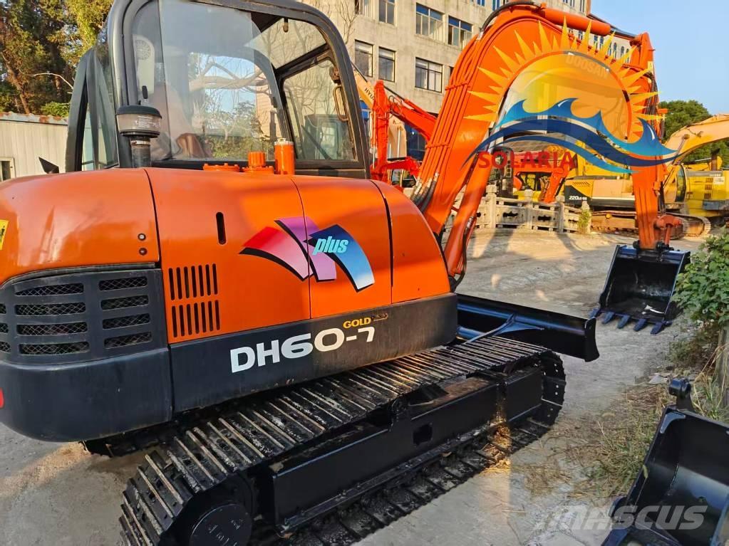 Doosan DH 60-7 Mini excavatoare < 7t