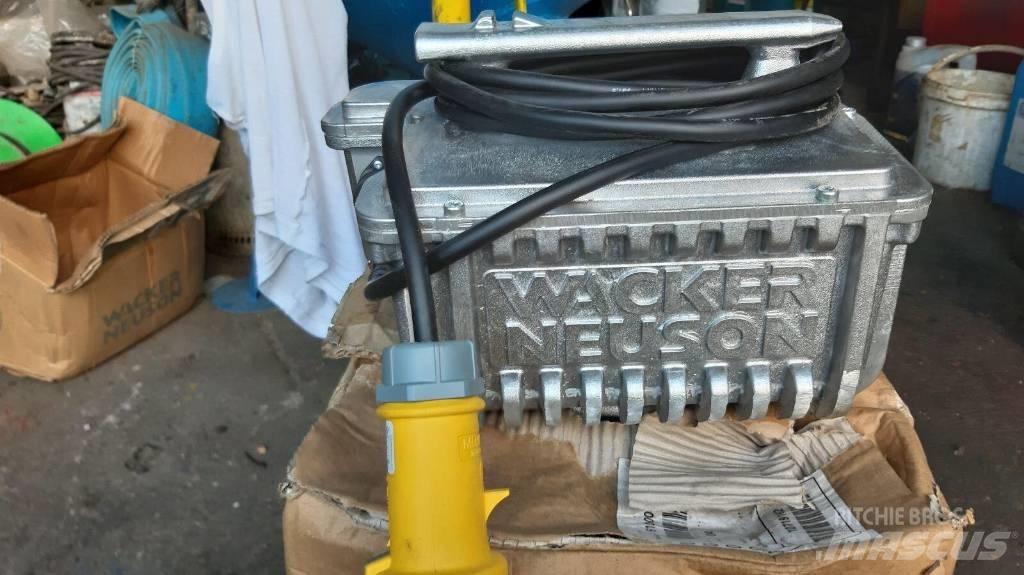 Wacker Neuson 110 V Utilaje construcții - Altele