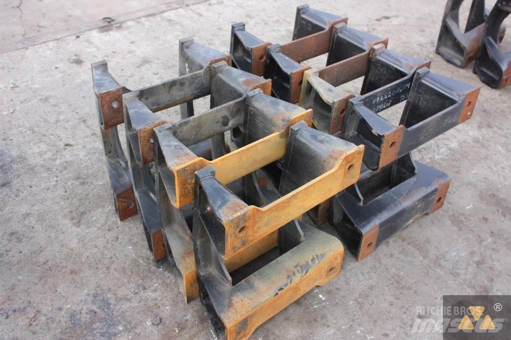 CAT Trackguards Sasiuri si suspensii