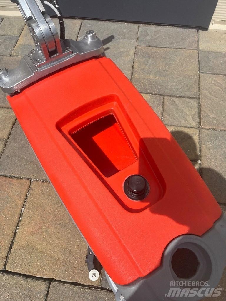 Hako B12 Uscatoare Scrubber