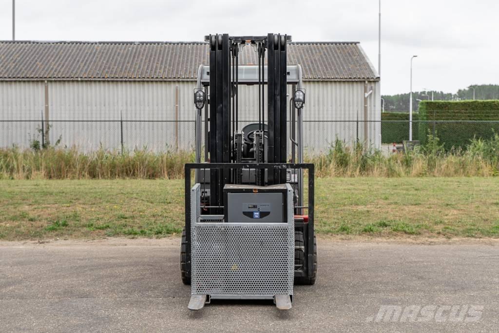 Manitou ME 435 Stivuitor electric